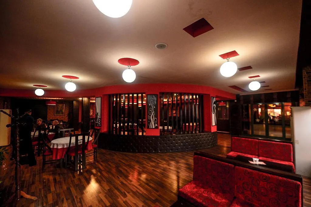 Hotel Argenti Шкодер