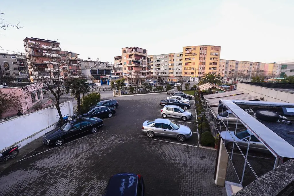 Hotel Argenti Шкодер