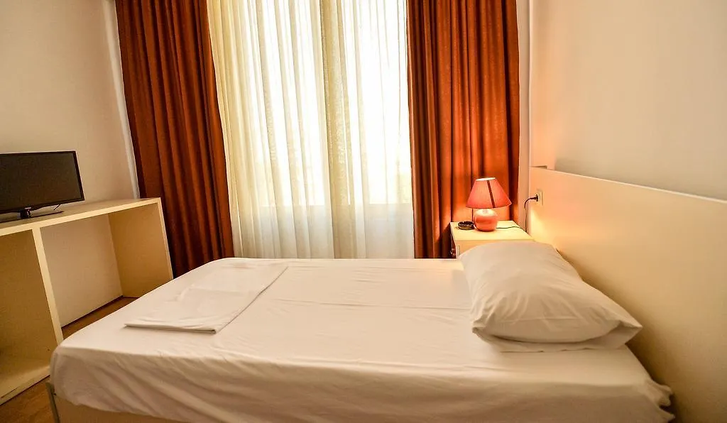 Hotel Argenti Шкодер 3*,  Албания
